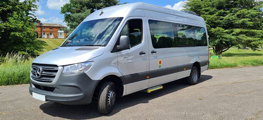 16 Seater Executive Minibus hire London