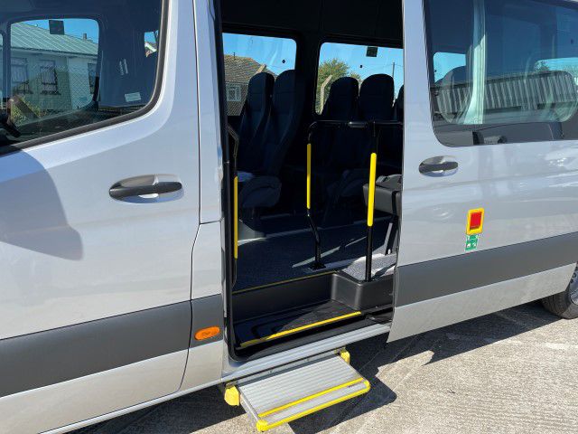 Hire 16 Seater Executive Minibus London